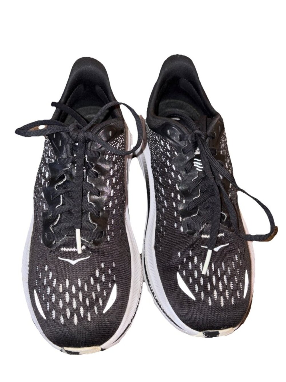 Hoka One Kawana Black & White Womans Pre Owned Sneakers Size 7.5